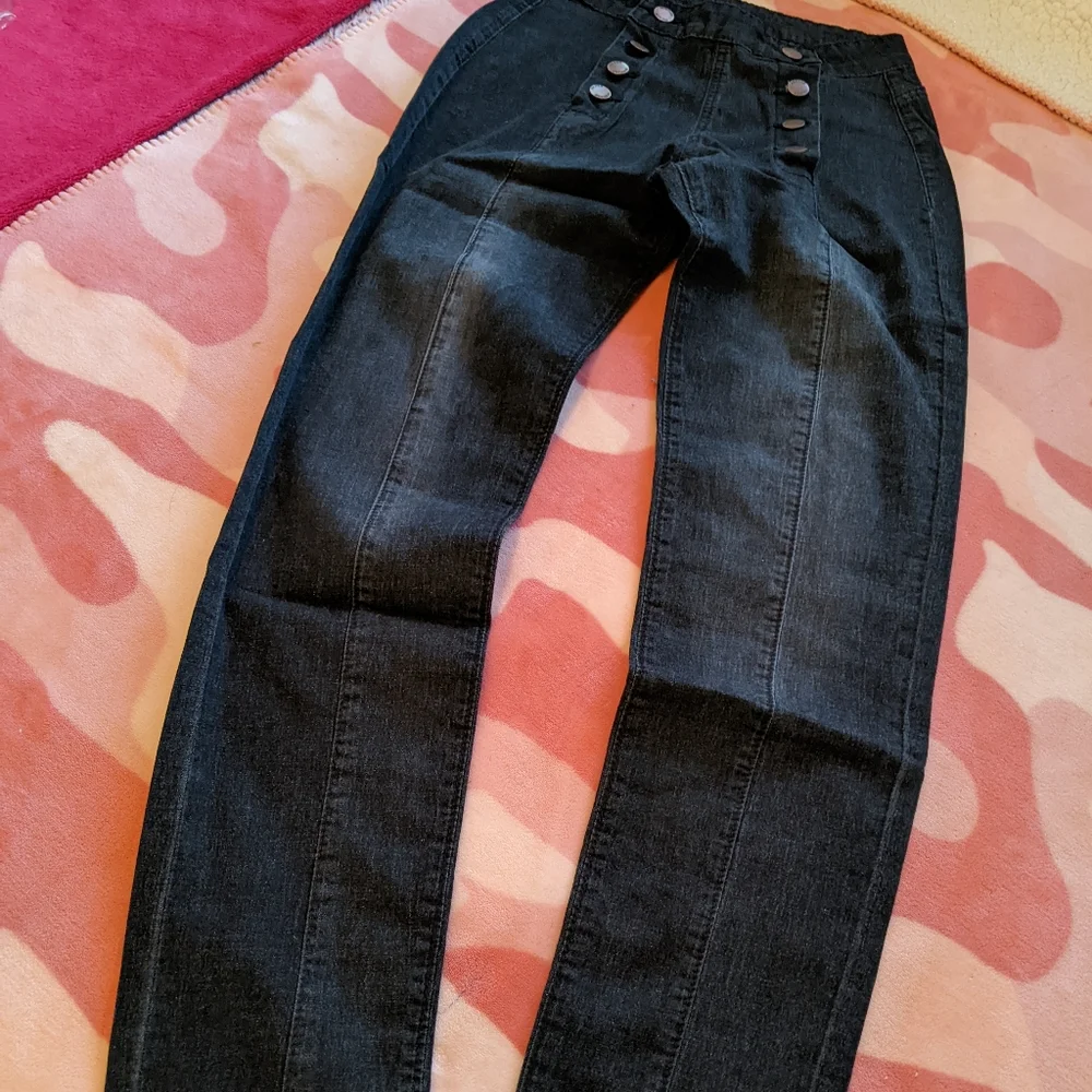 Boutique Jean's - Picture 2 of 6